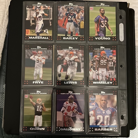 2007 Topps Card Lot - Picture 7 of 14